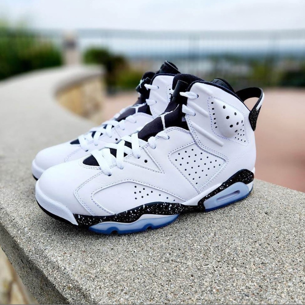 Jordan Retro 6 Oreo Reverse - Picture 2 of 2